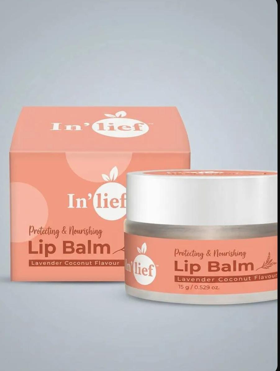 Protecting And Nourishing Lip Balm - 15gm
